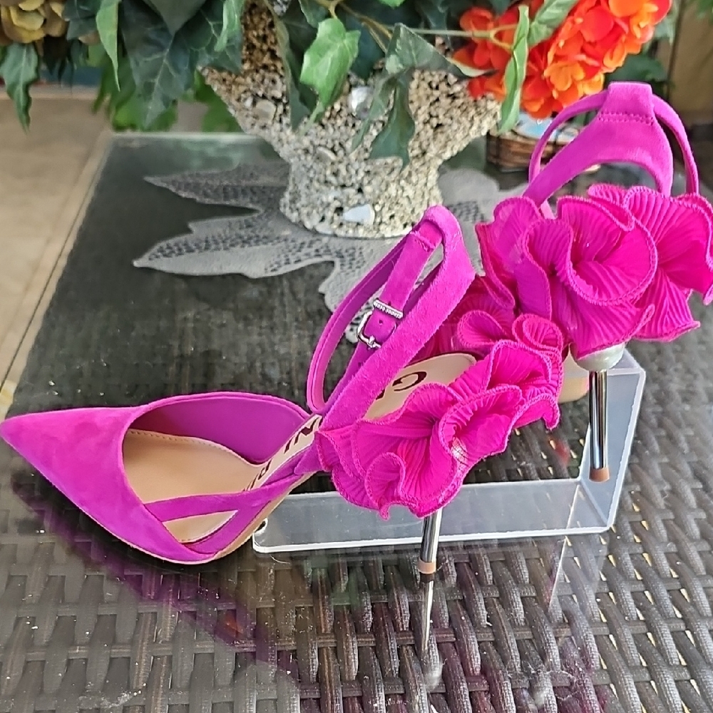 Gianni Bini Fuchsia Floral Heels - Picture 10 of 10